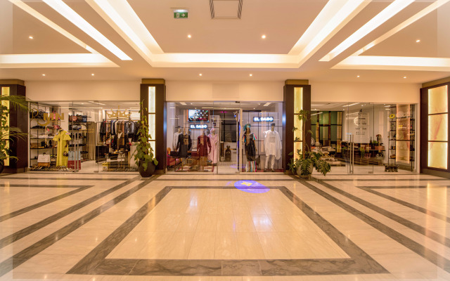 Krystal Palace Douala
