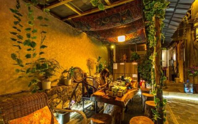 Menghui Tangchao 798 Hostel