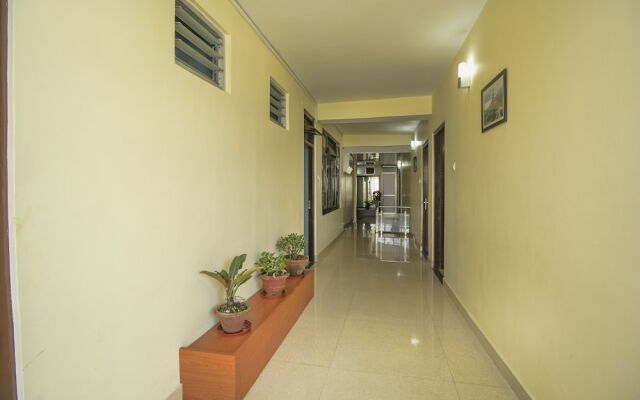 OYO 24177 Himadri Inn