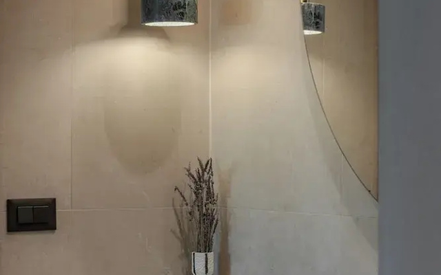 Amara Luxury Suites With Private Hot Tub