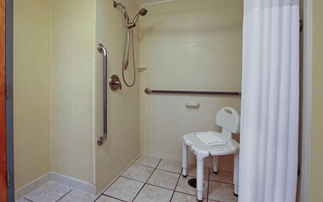 Hampton Inn Ashtabula