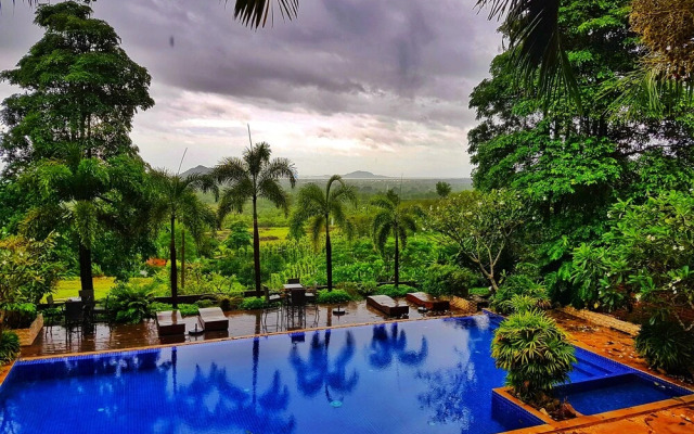 Myhouse Resort