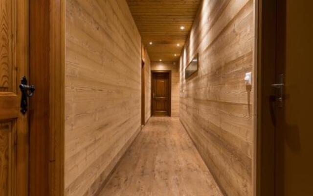 Swiss Chalet-Style Hotel Walliser Spycher