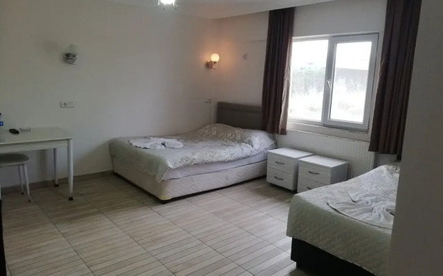 Karam Hotel