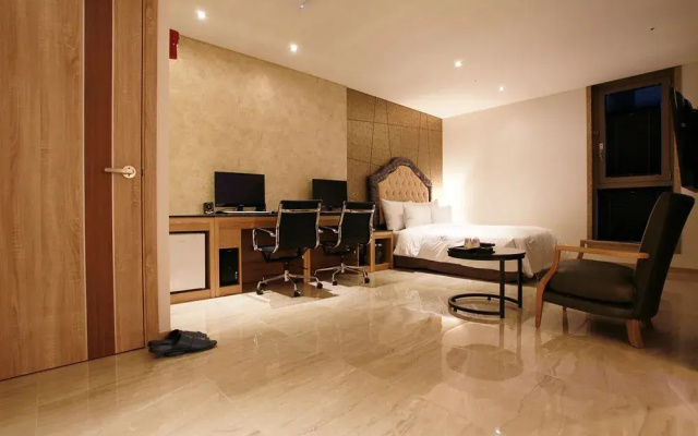 Yeongdeungpo Boutique Hotel Sb