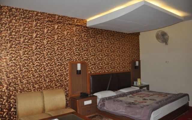 Hotel Sukh Sagar Regency