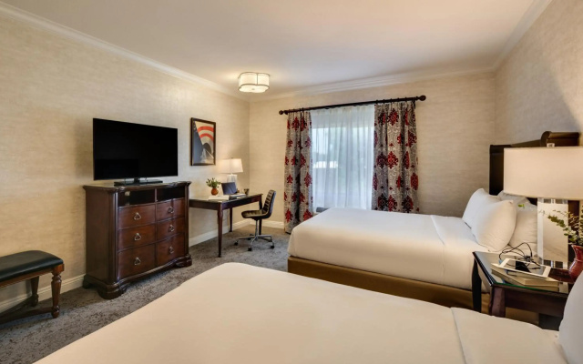 Ayres Hotel Costa Mesa/Newport Beach