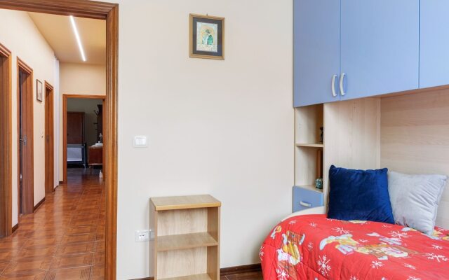 Spacious Apartment in Subbiano With Garden