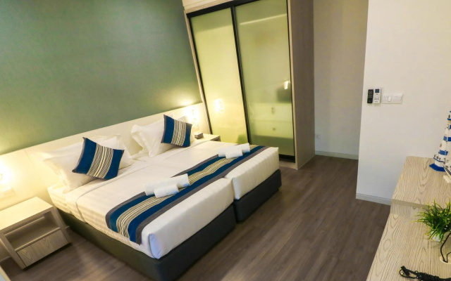 Tropical Villa Service Suite – Guest Rooms – Seri Kembangan