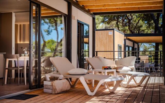 Arena Stoja Camping Homes