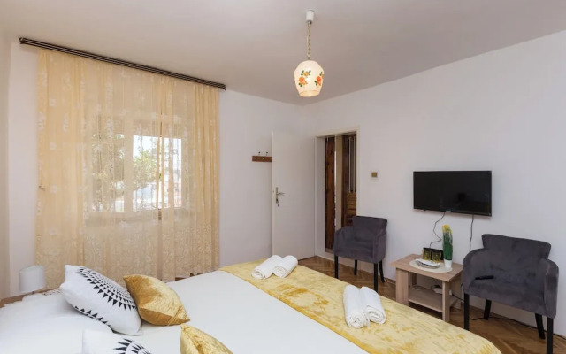 Sunset Bay Room