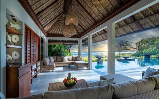 Seseh Beach Villas