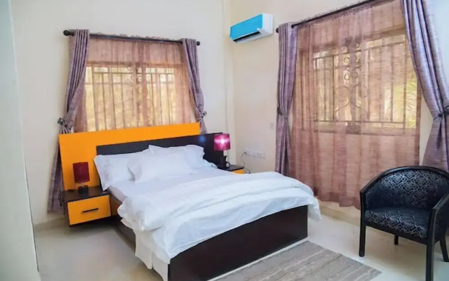 Towlab Hotel & Suites