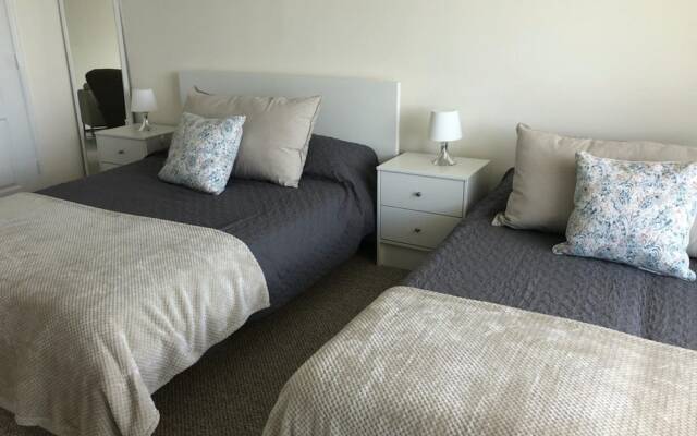 Sunny Isles 2 Bedroom