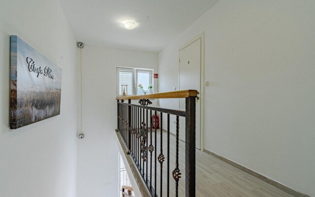 Beautiful Apartment in Orebic With Wifi