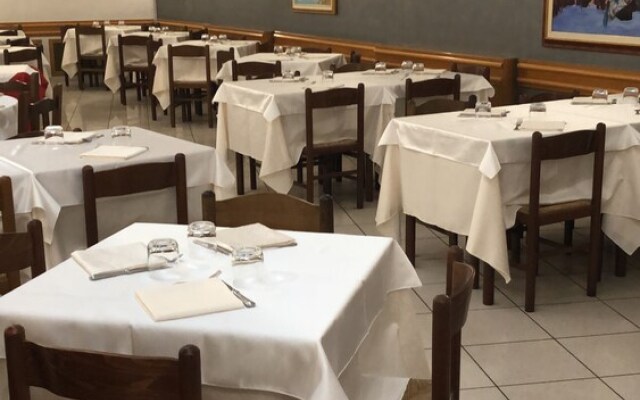 Albergo Ristorante Pizzeria Roma