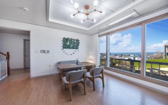 Jeju Sky Kids Pension