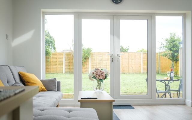 Luxury, Private, Wirral Bungalow