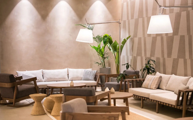 Akasha Beach Hotel & Spa