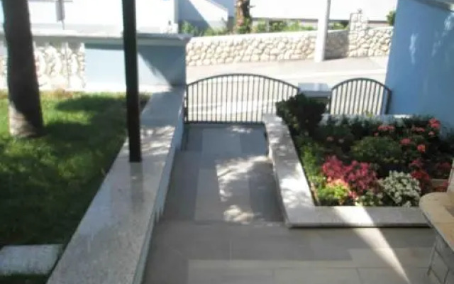 Oli - R6(2) in Crikvenica