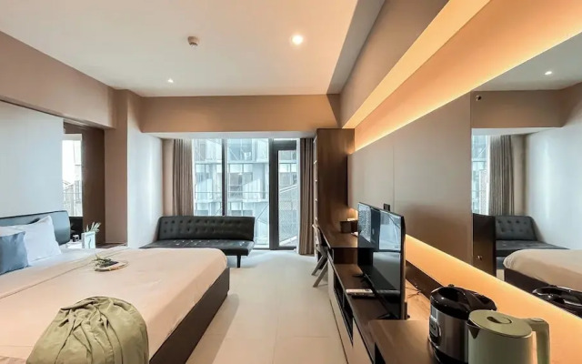 Comfy and Spacious Studio Apartment Carstensz Residence