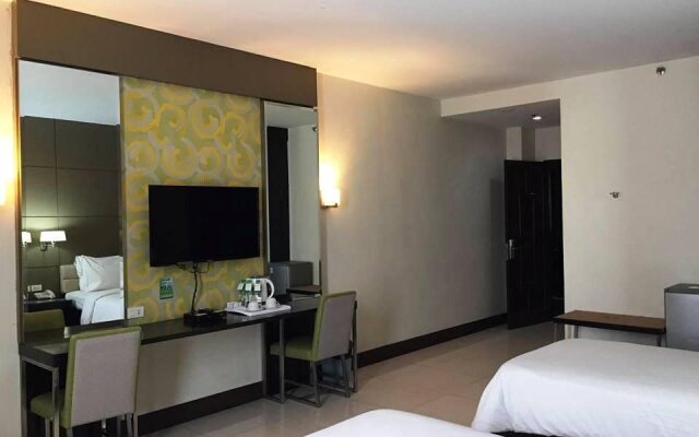 Smallville 21 Hotel