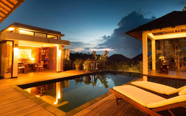 Airis Luxury Villas & Spa