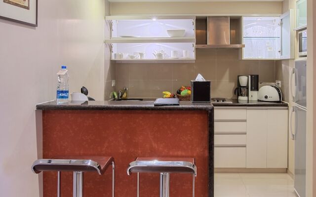 Oakwood Residence Naylor Road