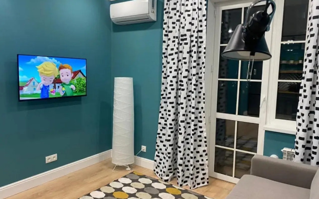 absolutely new and cozy appartment near garden