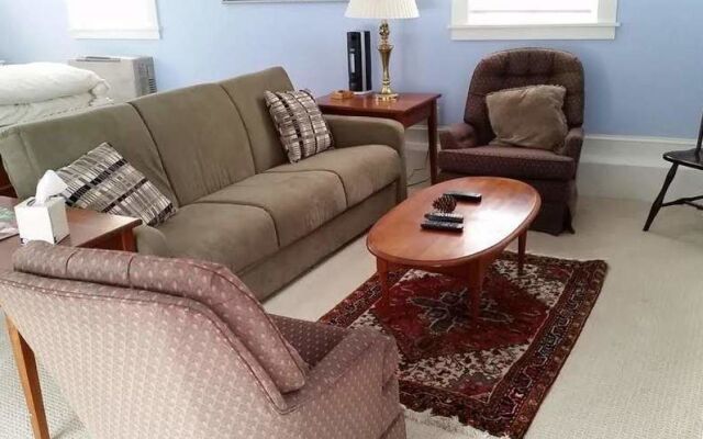 The Trumbull House Bed and Breakfast