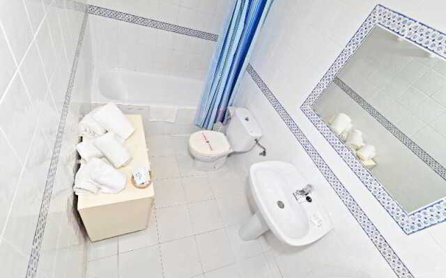 Apartamentos MR La Racona