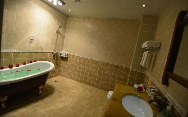 Zhenmei Holiday Inn - Lijiang