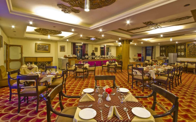 Royal Park Resort