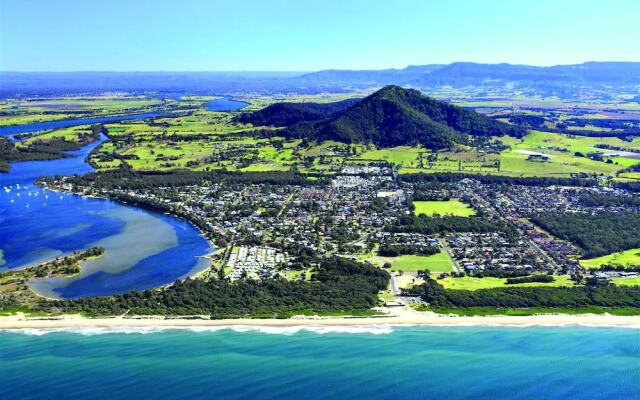 Shoalhaven Heads Village