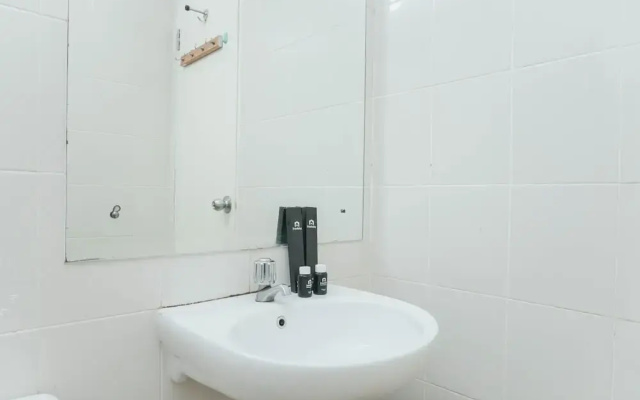 Comfy and Modern 2Br Seasons City Apartment with City View