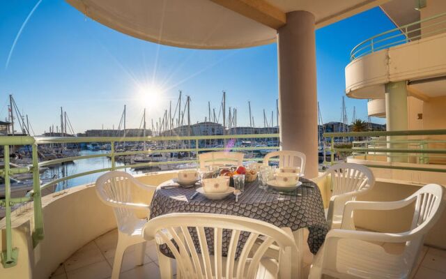 Quartier Latin 28531