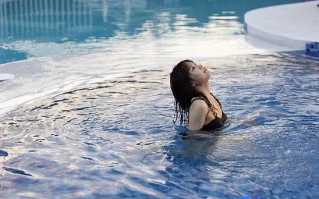 Xixili XIXL · Mountain Private Hot Spring | Designer Boutique Inn (Anji Longwang Mtn Rafting) – People – Huzhou