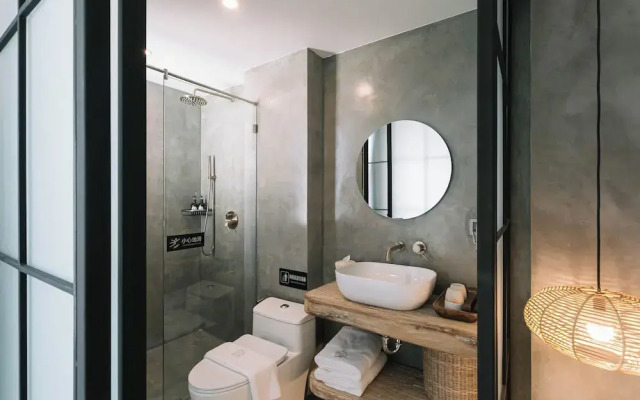 Glory Wabi Sabi Hotel
