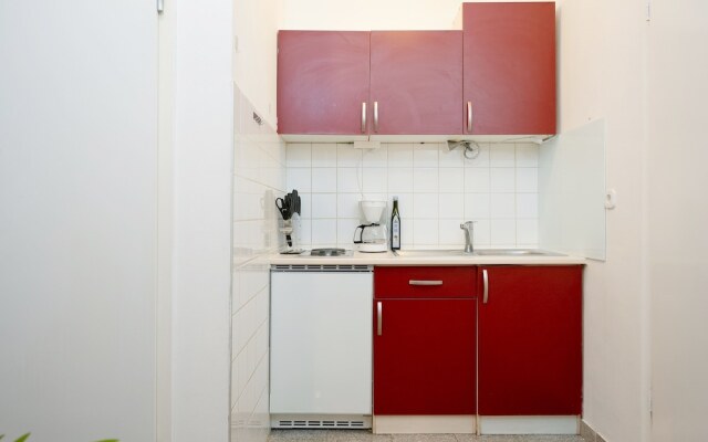 Designer Apartments - Near Danube