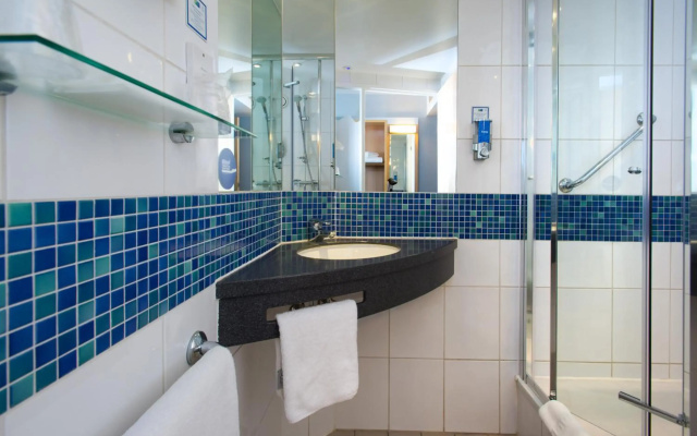 Holiday Inn Express Cambridge by IHG