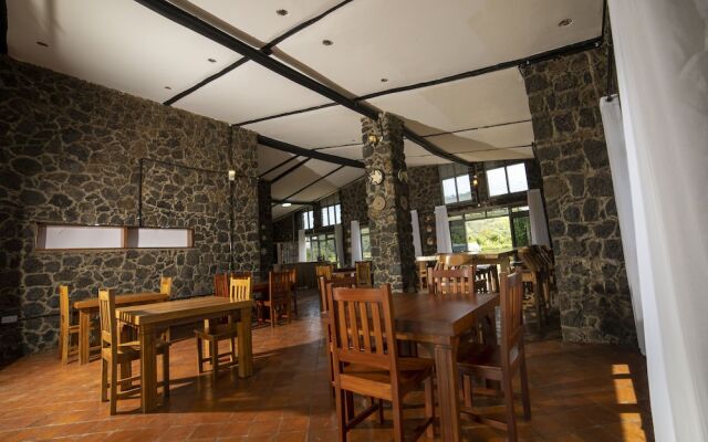 Imbogo Diners and Lounge