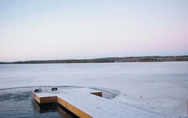 Aito  Igloo & Spa Resort