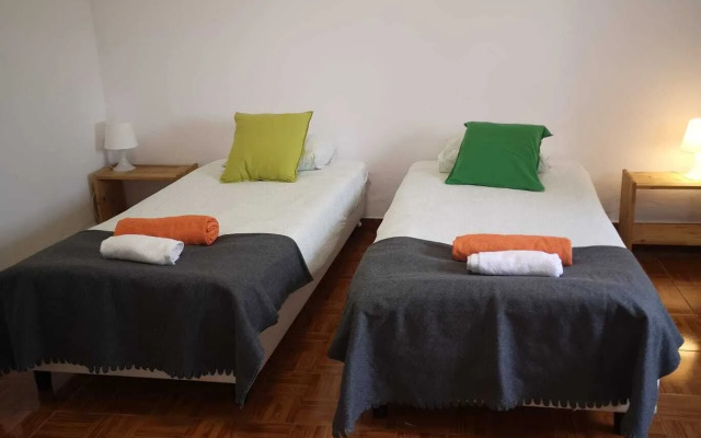 Oriente DNA Studios & Rooms