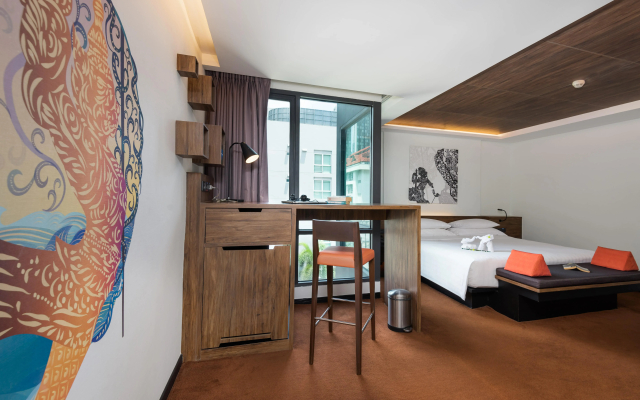 Отель RakYim Siam Sukhumvit 15