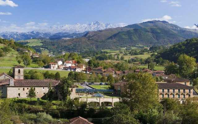 Parador De Cangas De Onis