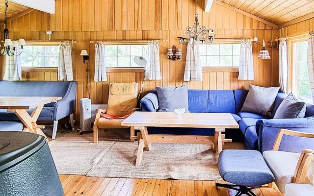 10 Person Holiday Home in Aseral