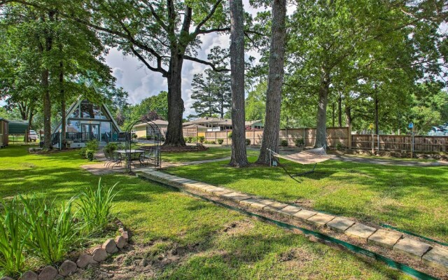 Deck, Boat Slip + Views: Lake Hamilton Cabin!