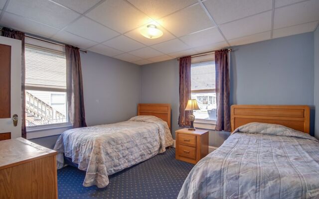 Majestic Hotel & Apartments