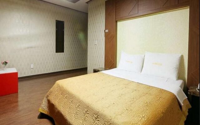 Goodstay New Rivera Motel