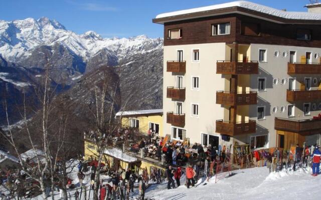 Sport Hotel Camparient